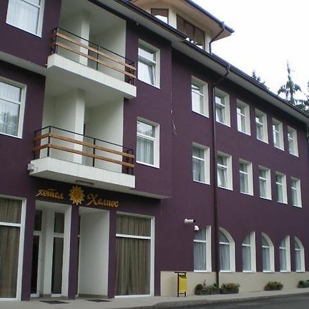 Family Hotel Helios Sevlievo Exterior photo